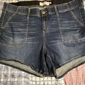 Torrid denim shorts, size 18